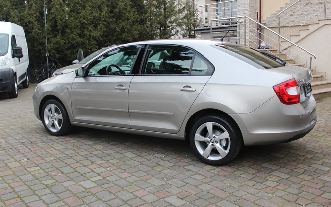Skoda RAPID cena 35900 przebieg: 63995, rok produkcji 2014 z Baranów Sandomierski małe 326